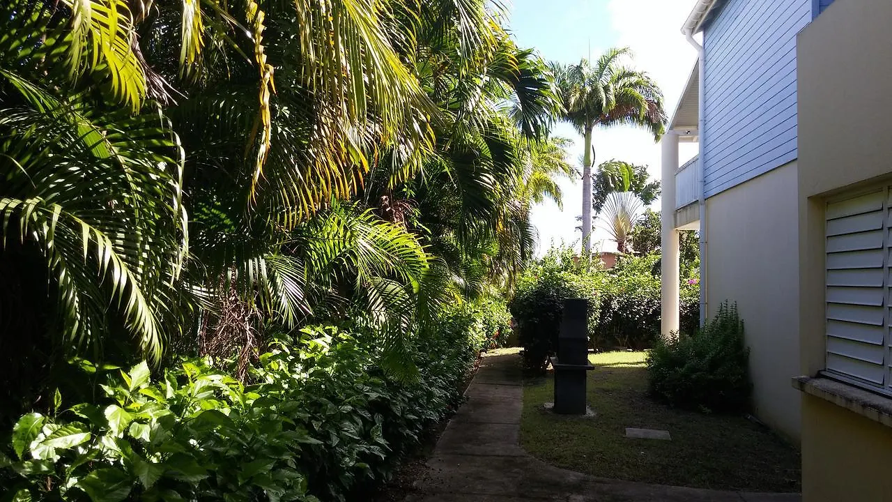 Résidence le Belvedere de Gissac Sainte-Anne  Guadeloupe